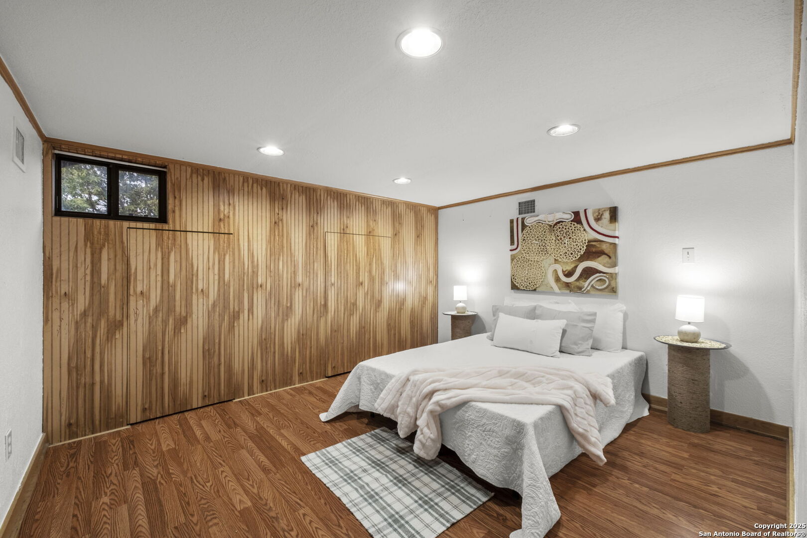 206 NORMANDY AVE