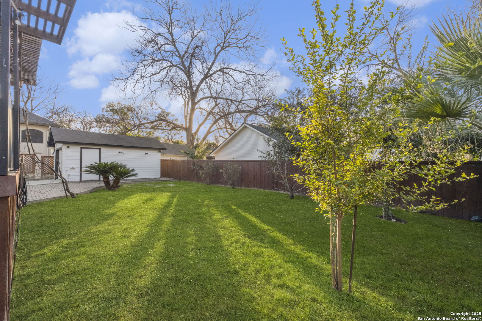 206 NORMANDY AVE