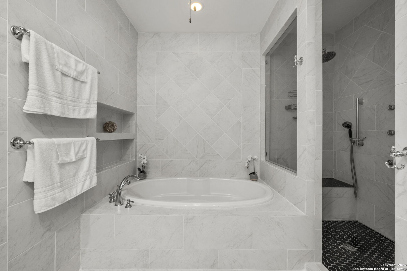 206 NORMANDY AVE