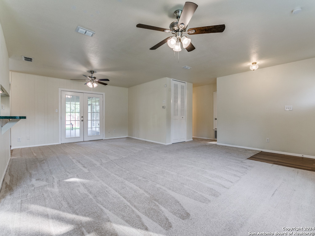 9206 KINGS PT