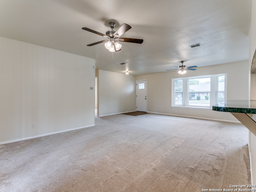 9206 KINGS PT