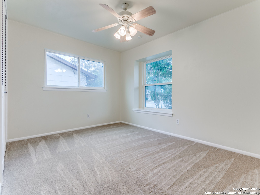 9206 KINGS PT