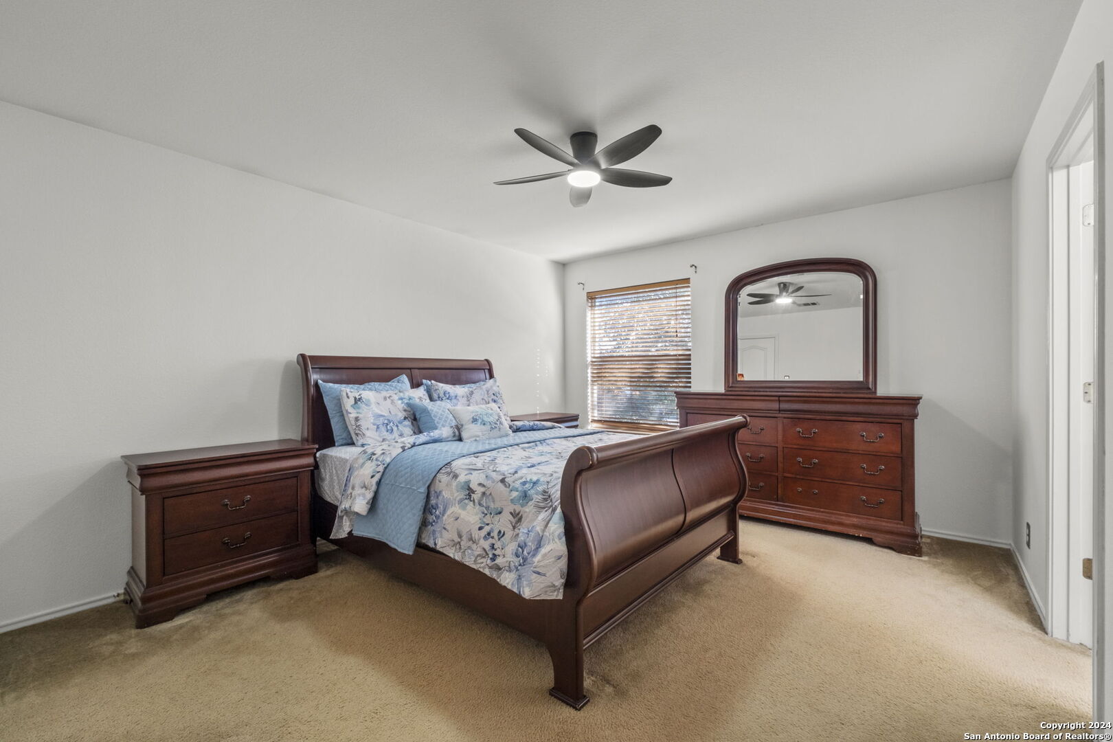 8210 MALOY MANOR