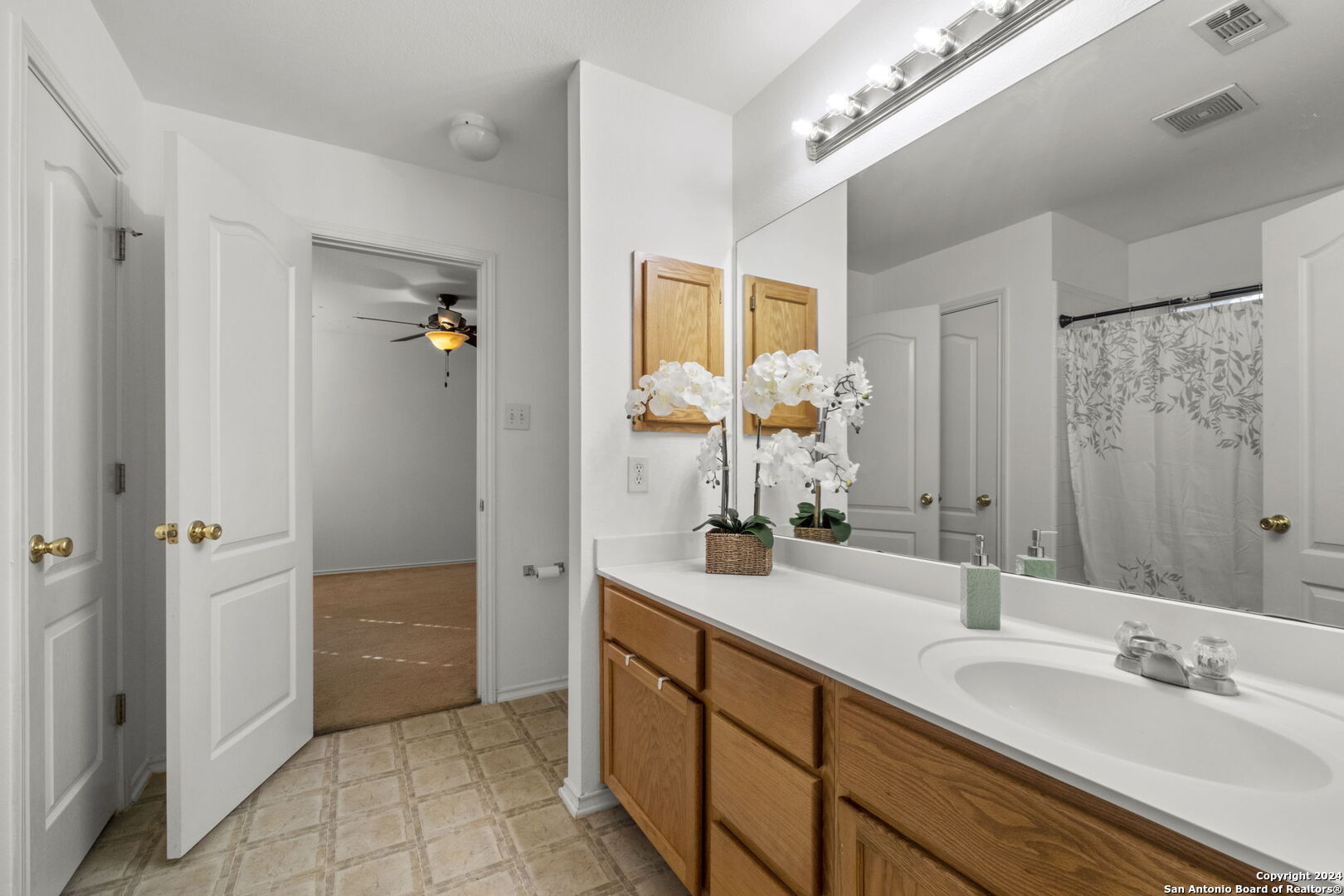 8210 MALOY MANOR
