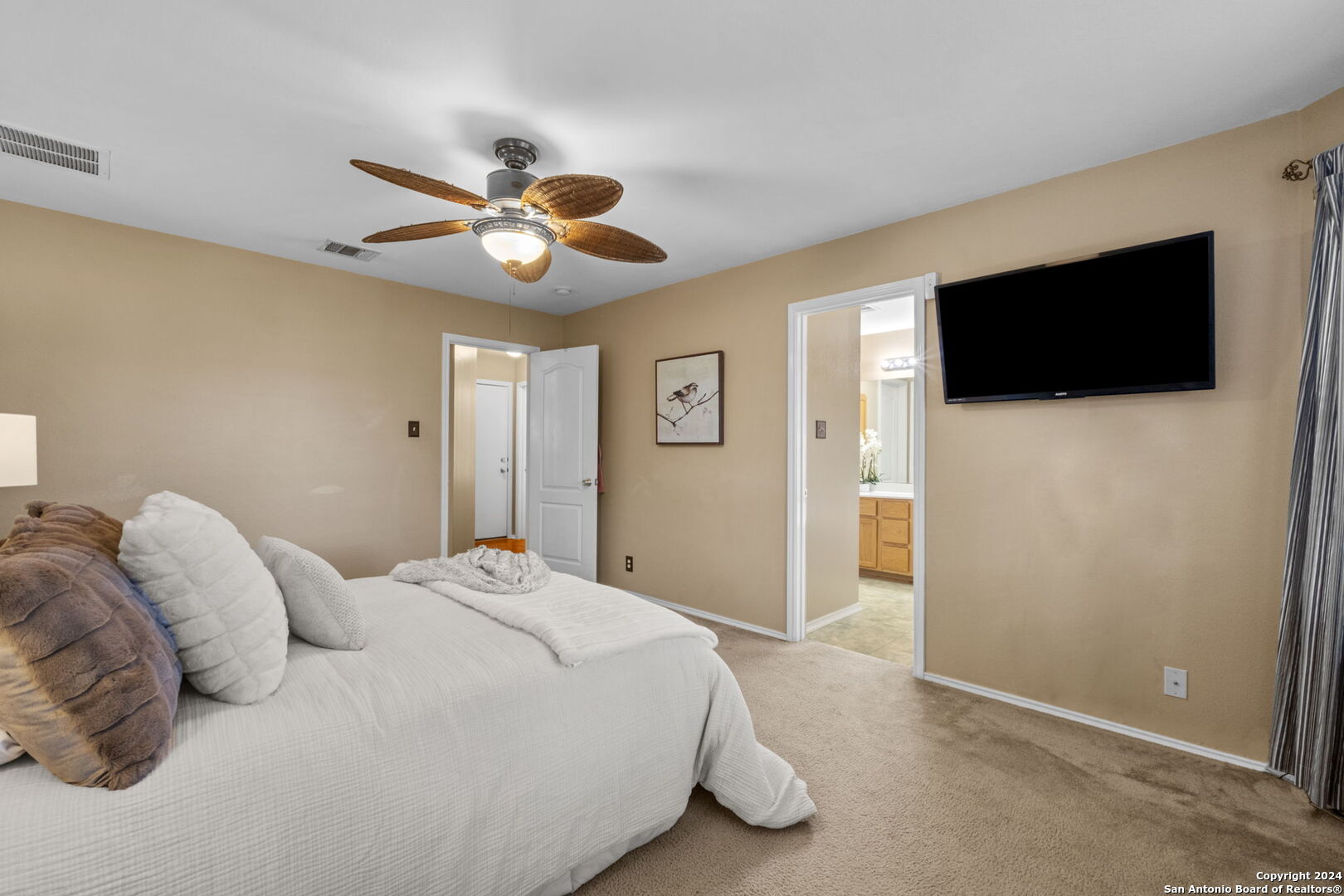8210 MALOY MANOR