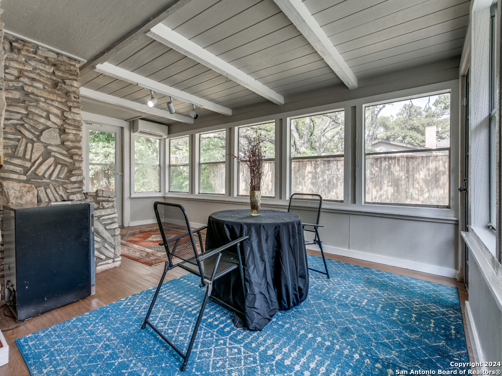 429 SKYFOREST DR