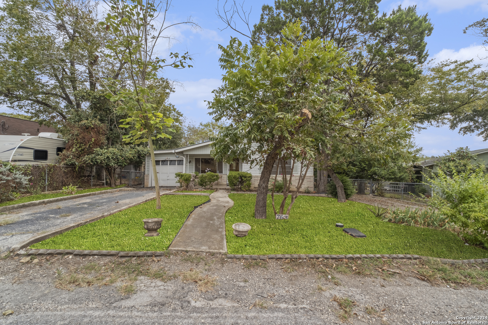 763 HILL AVE