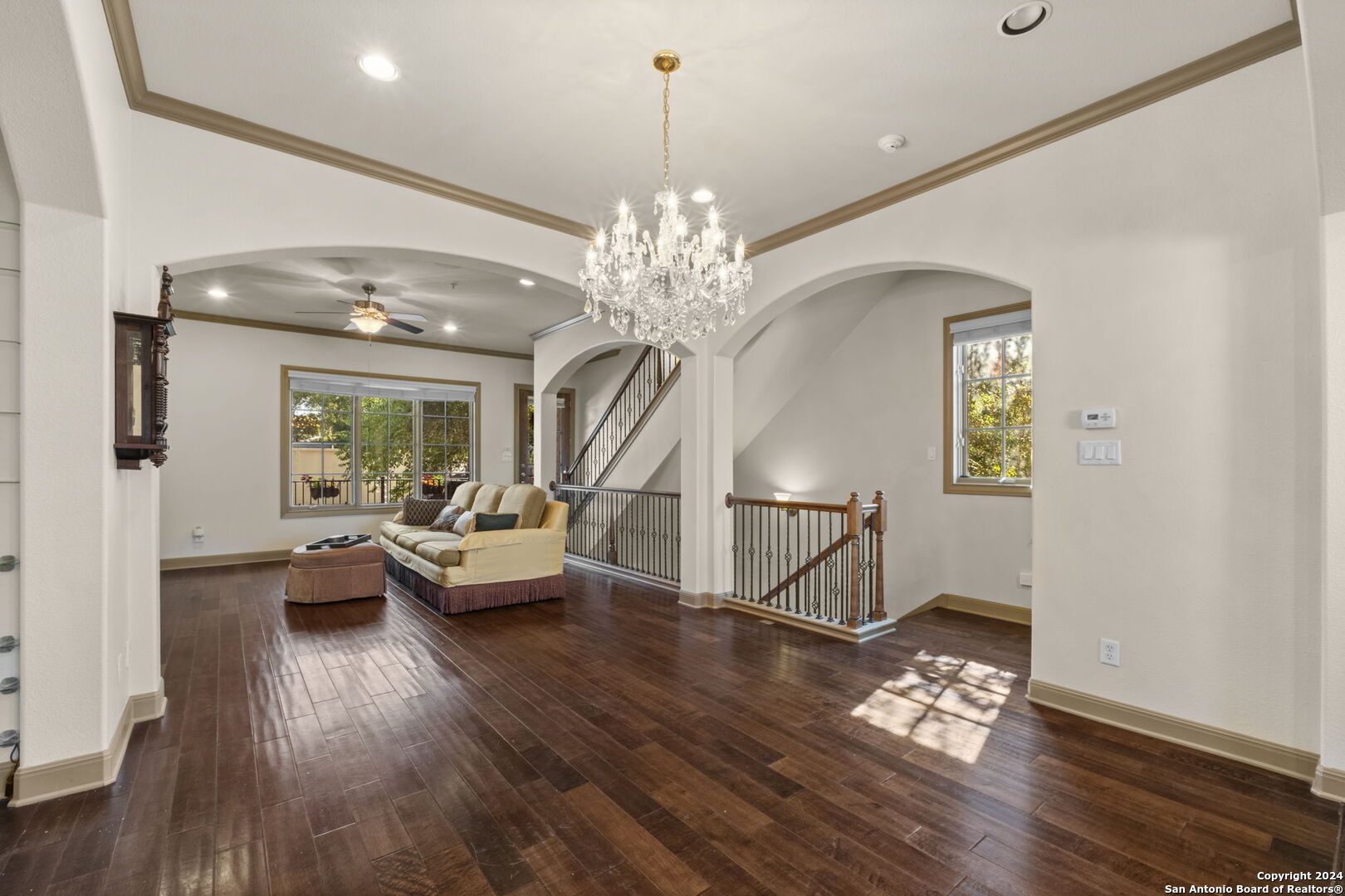 210 ARCADIA PL 5