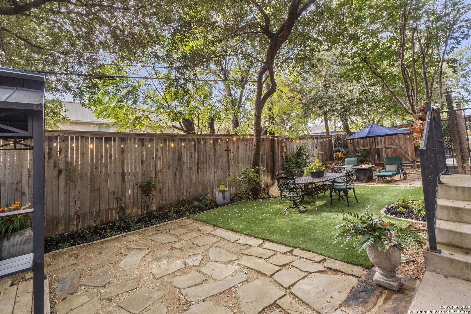 210 ARCADIA PL 5