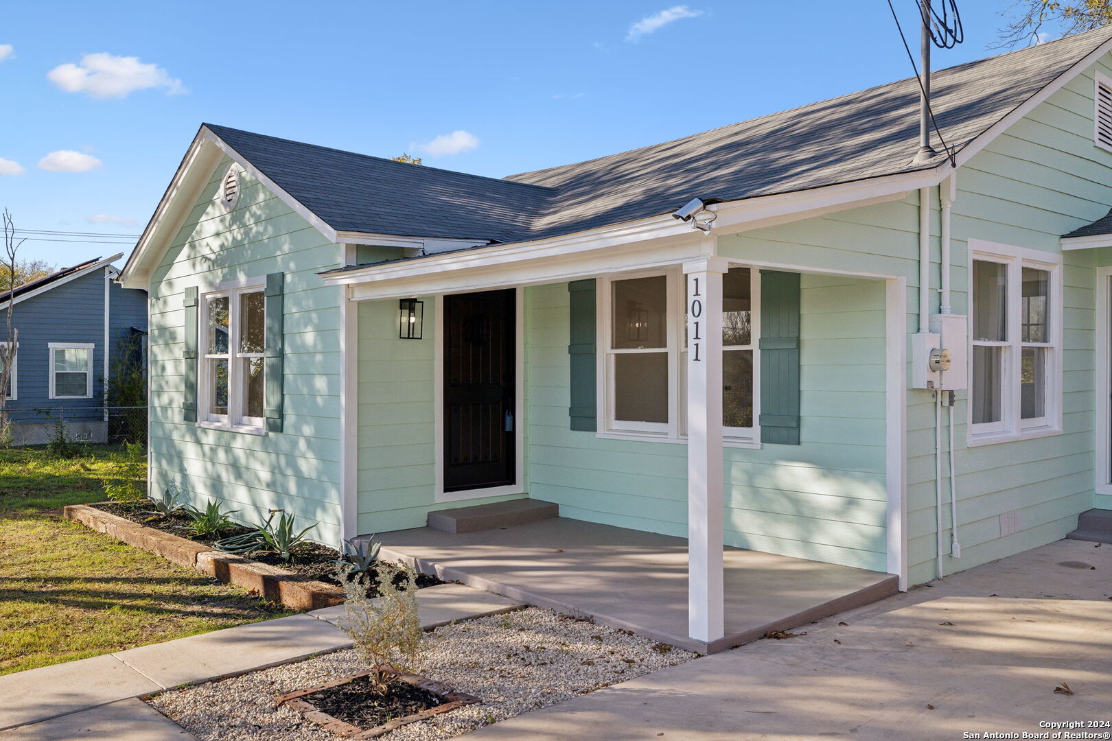 1011 WESTFALL AVE