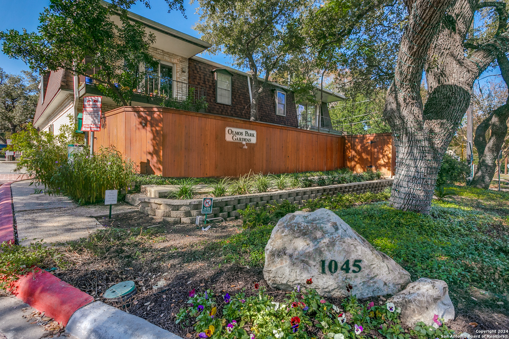 1045 SHOOK AVENUE 156 156
