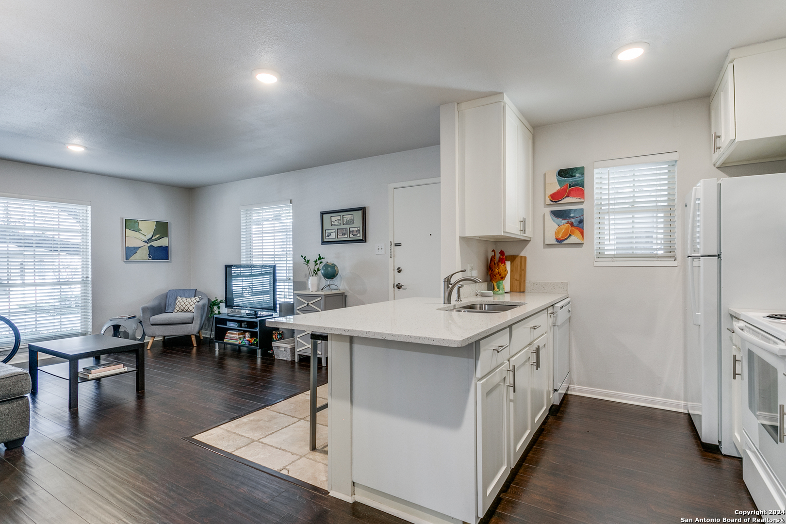 1045 SHOOK AVENUE 156 156