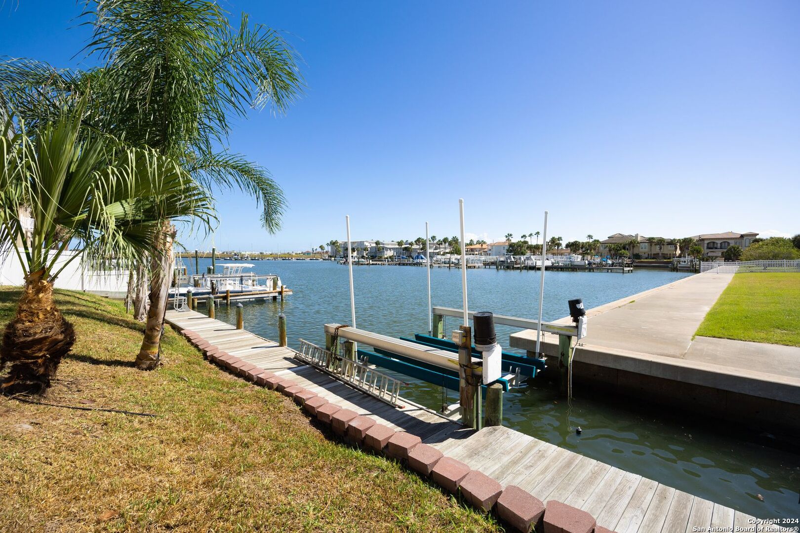 264 Marina Dr