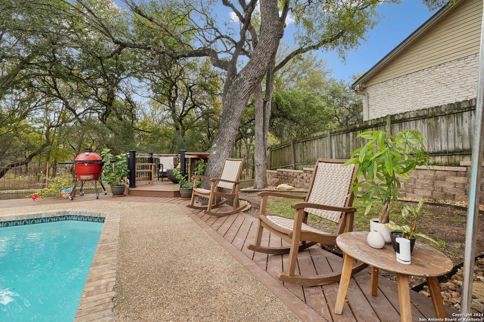 3042 Orchard Hill