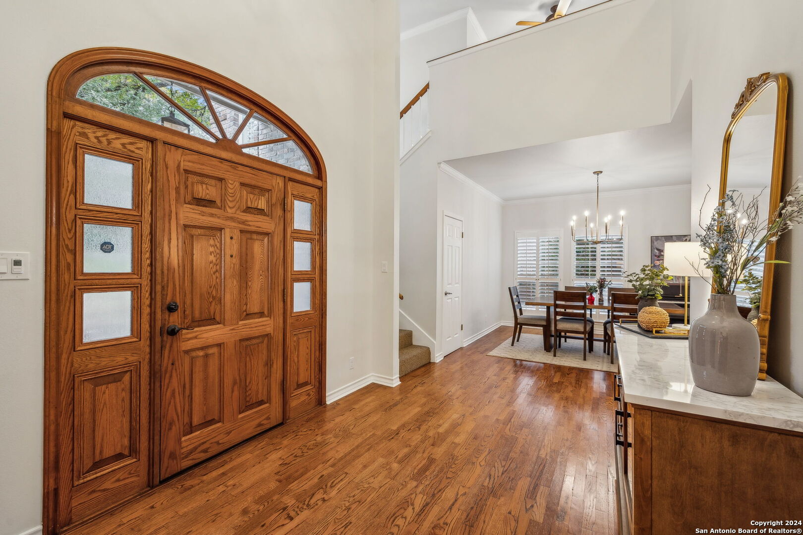 3042 Orchard Hill