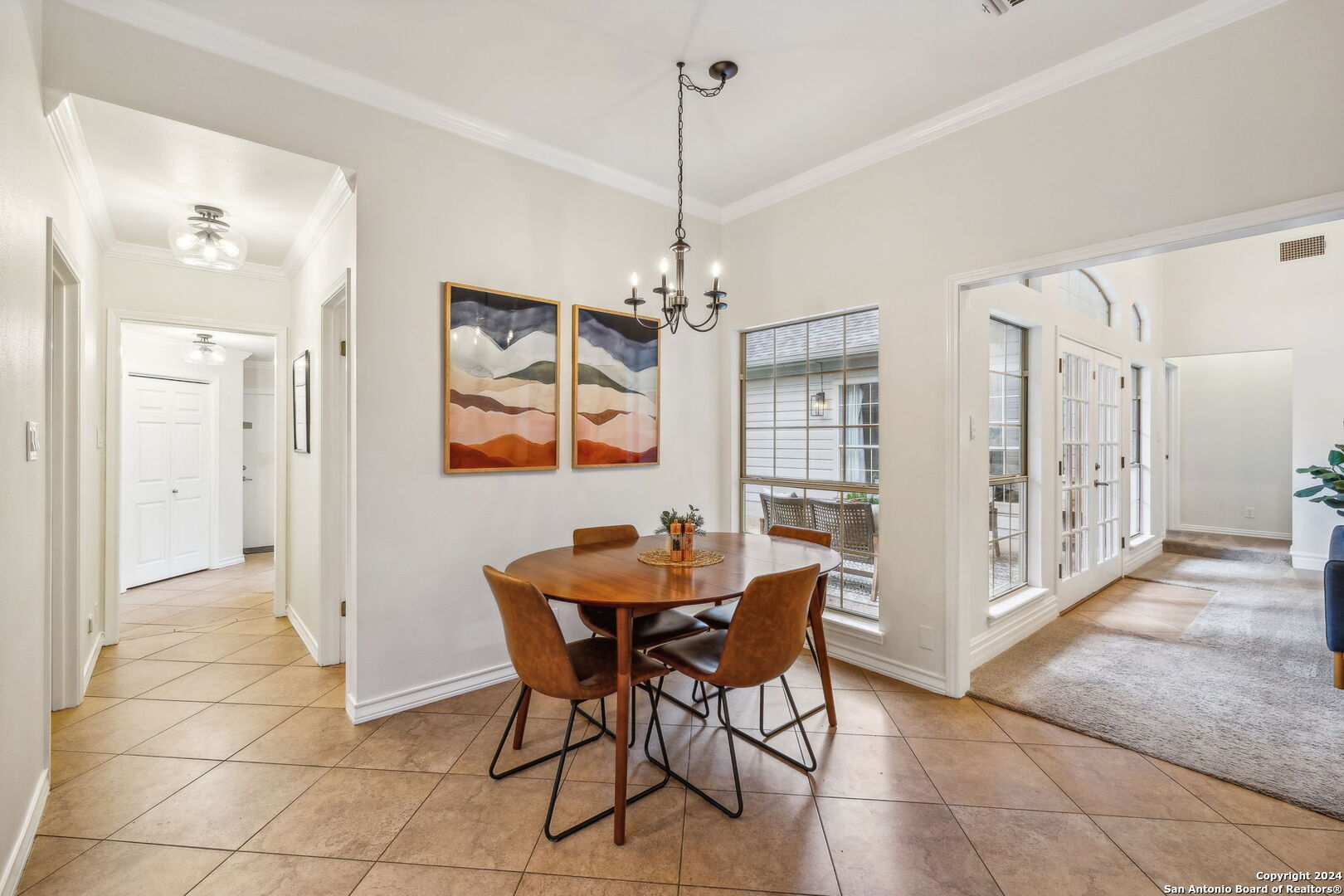 3042 Orchard Hill