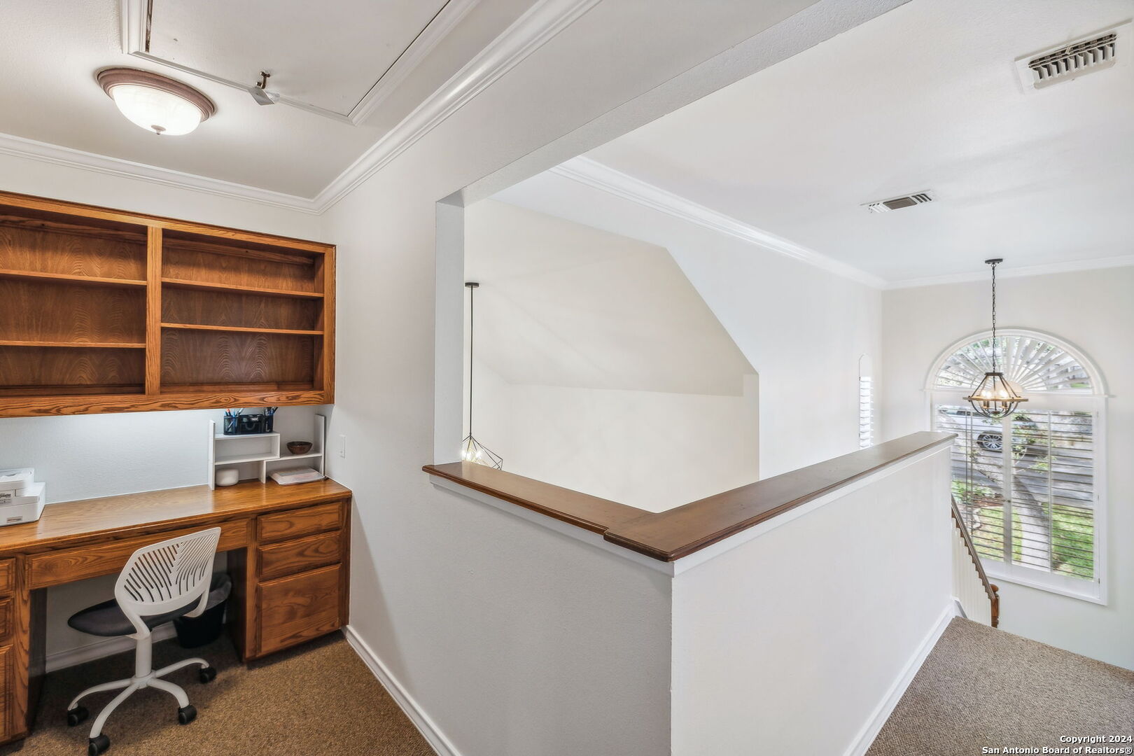 3042 Orchard Hill