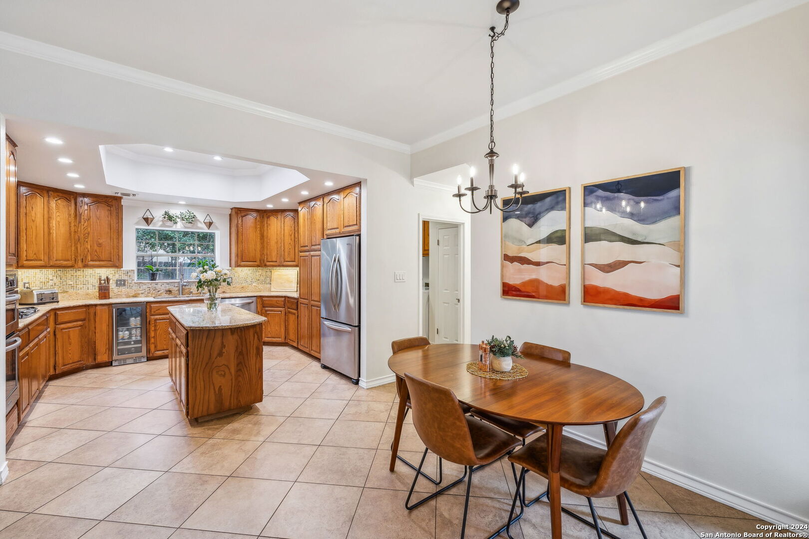 3042 Orchard Hill
