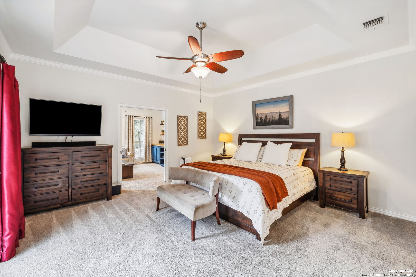 3042 Orchard Hill