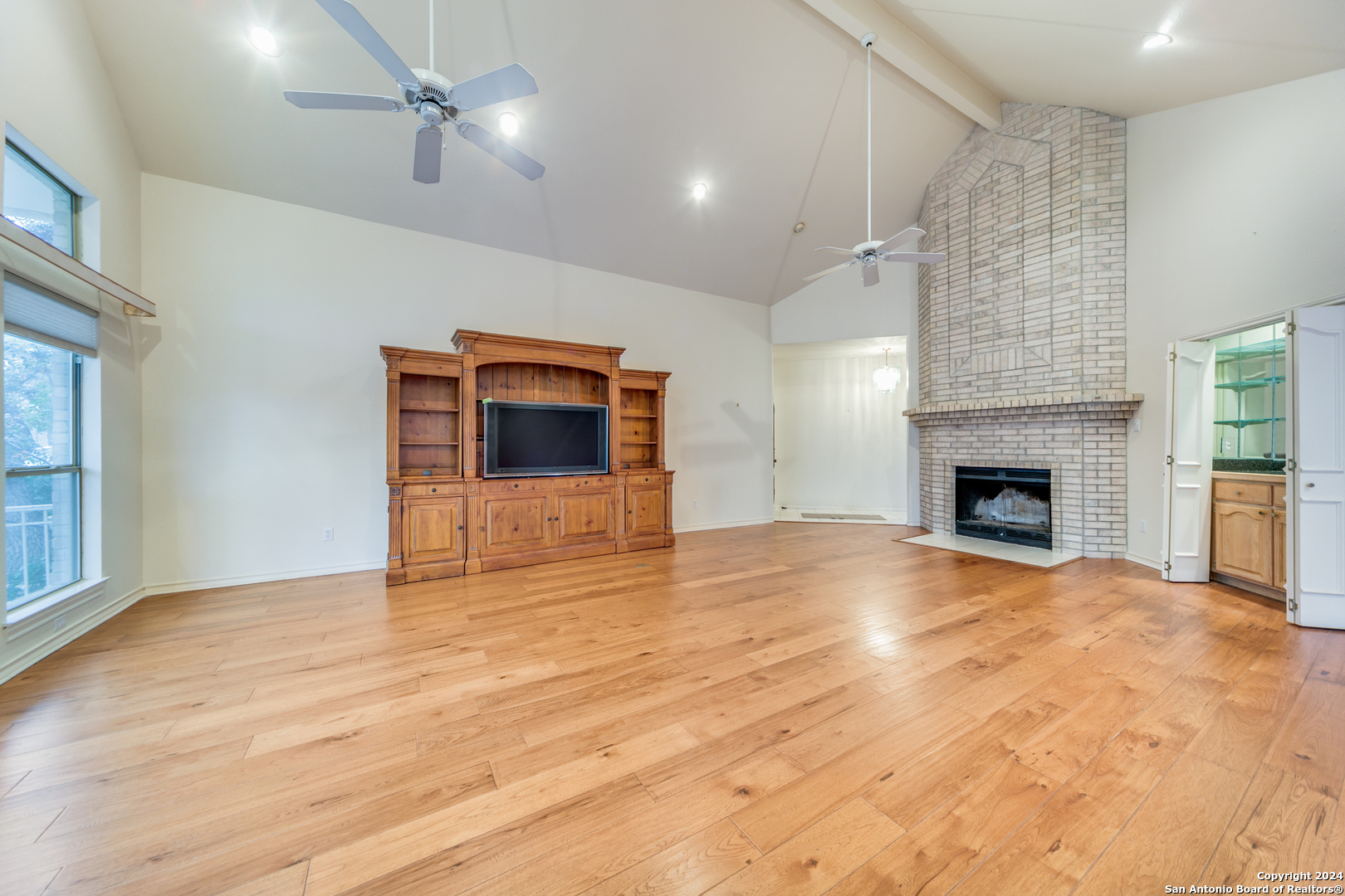 29306 GRAND COTEAU DR