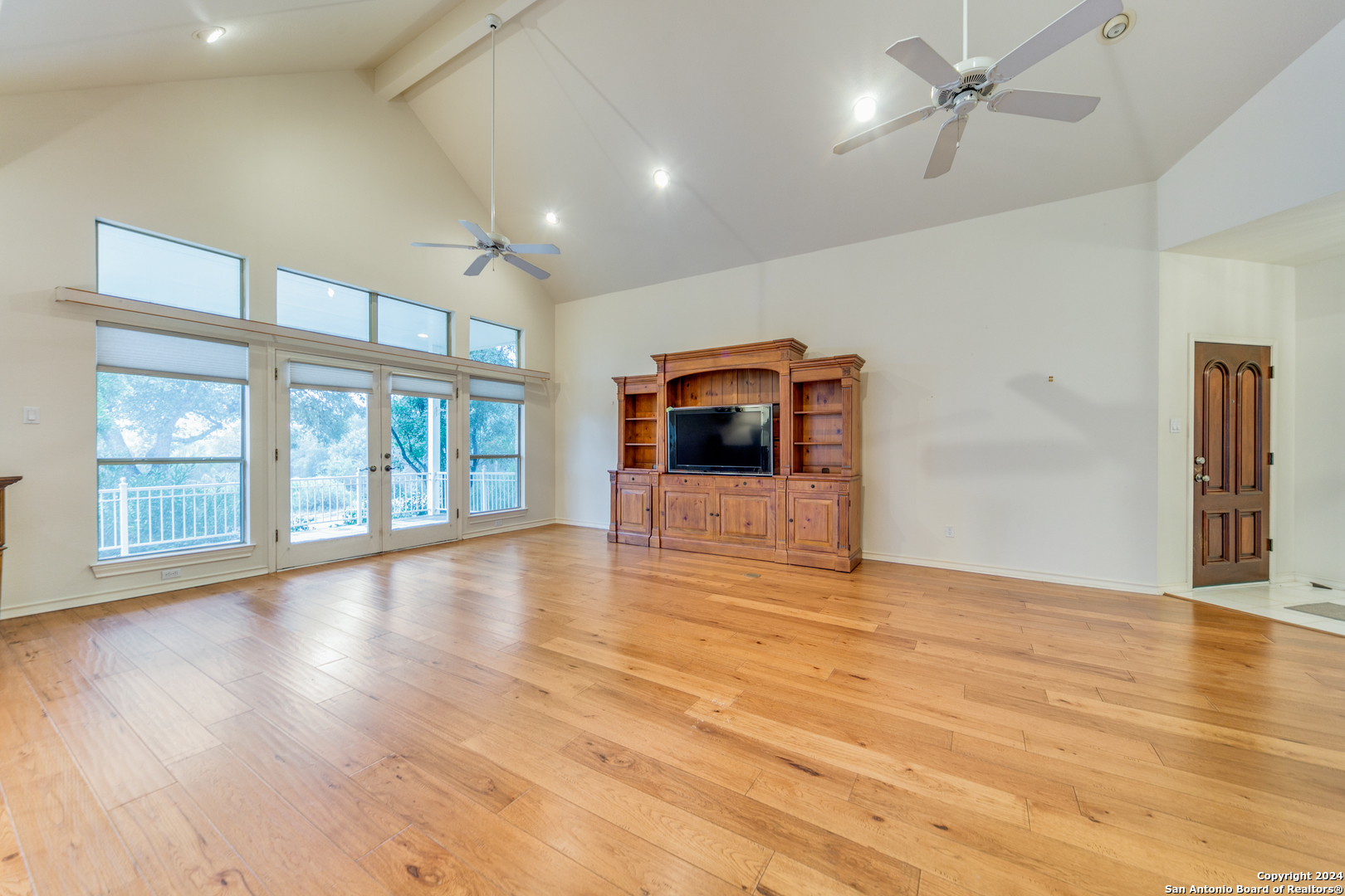 29306 GRAND COTEAU DR