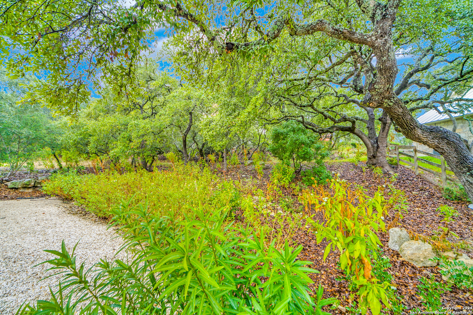 29306 GRAND COTEAU DR