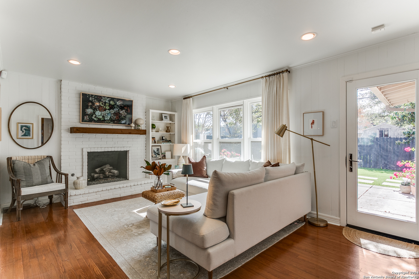 226 TOPHILL RD