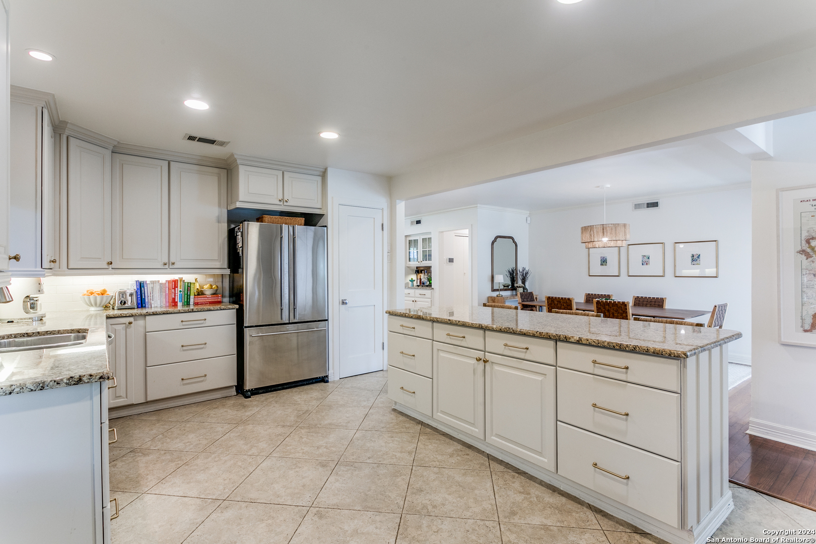226 TOPHILL RD