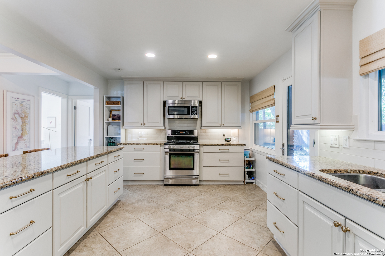 226 TOPHILL RD