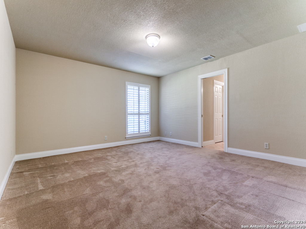 108 PIN OAK FOREST ST