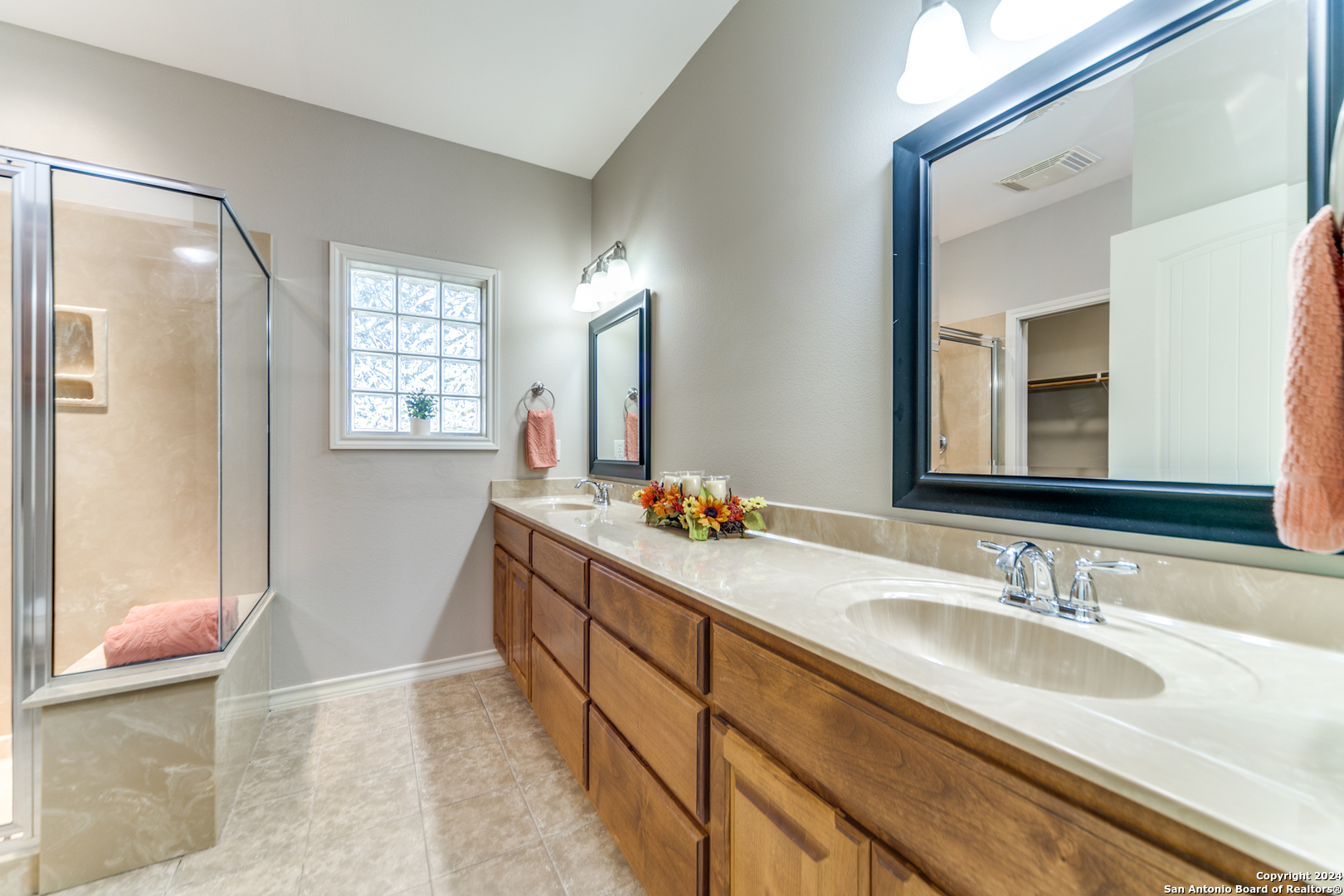 1718 Cherrywood Dr.