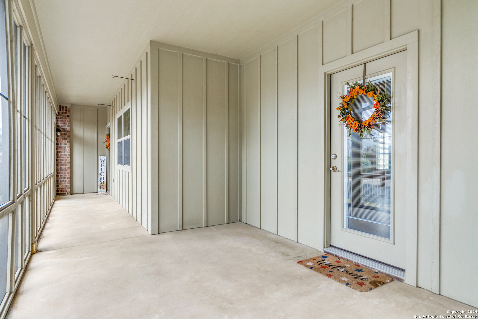 1718 Cherrywood Dr.