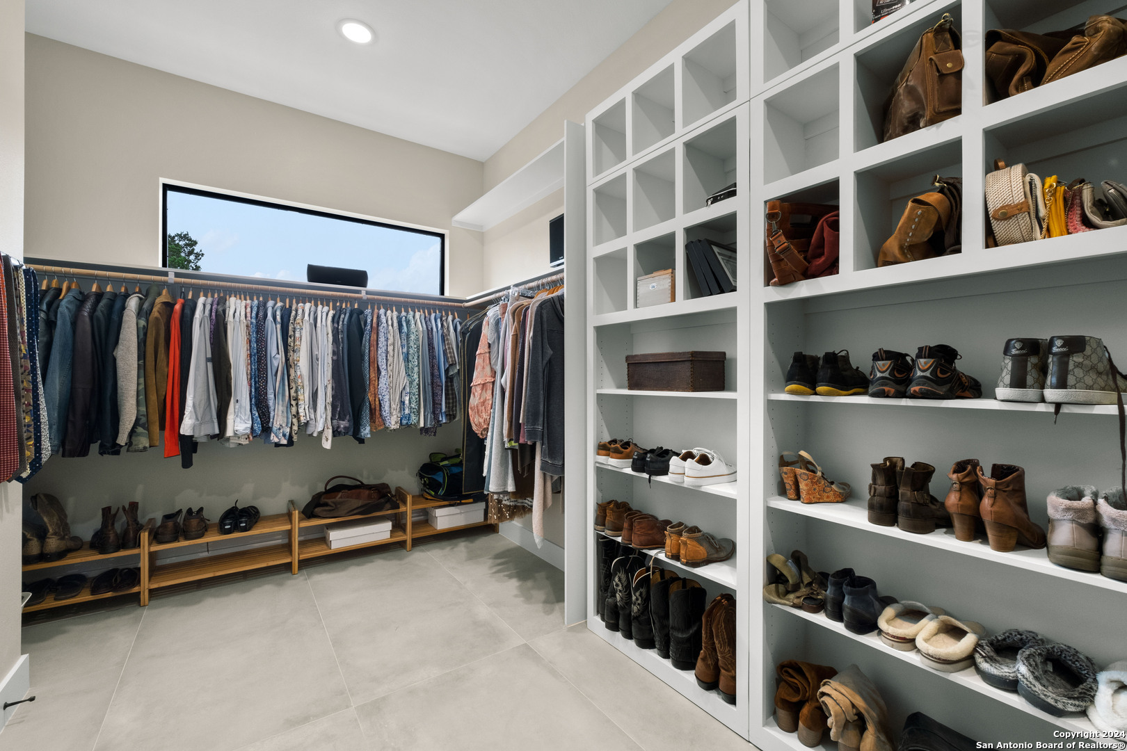 330 Preston Trail