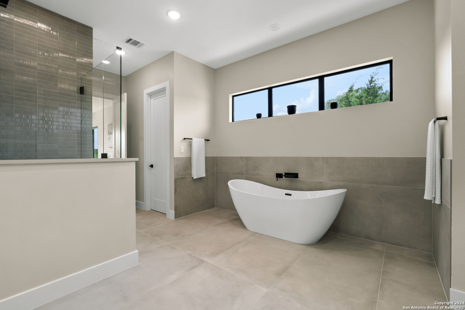330 Preston Trail