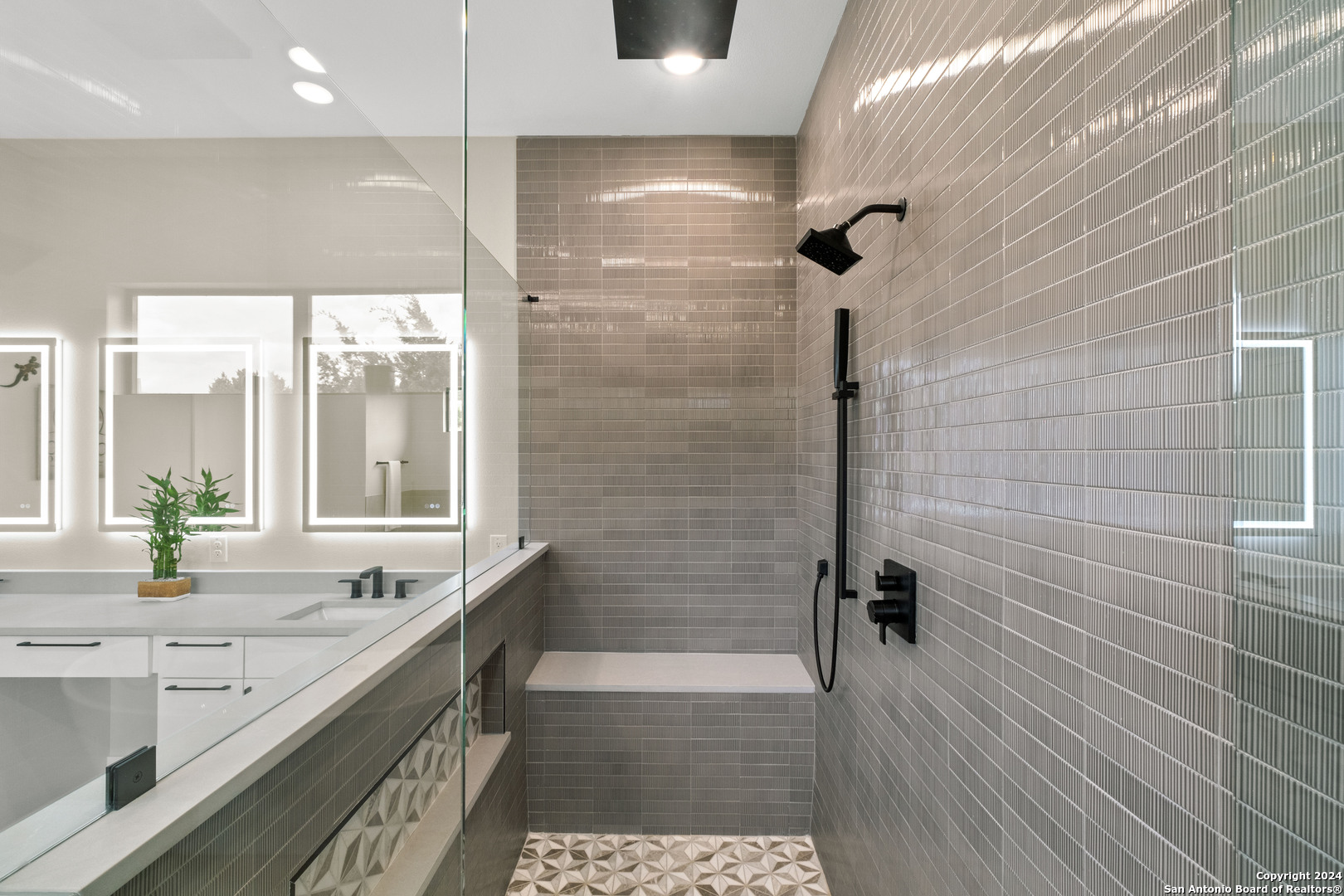 330 Preston Trail