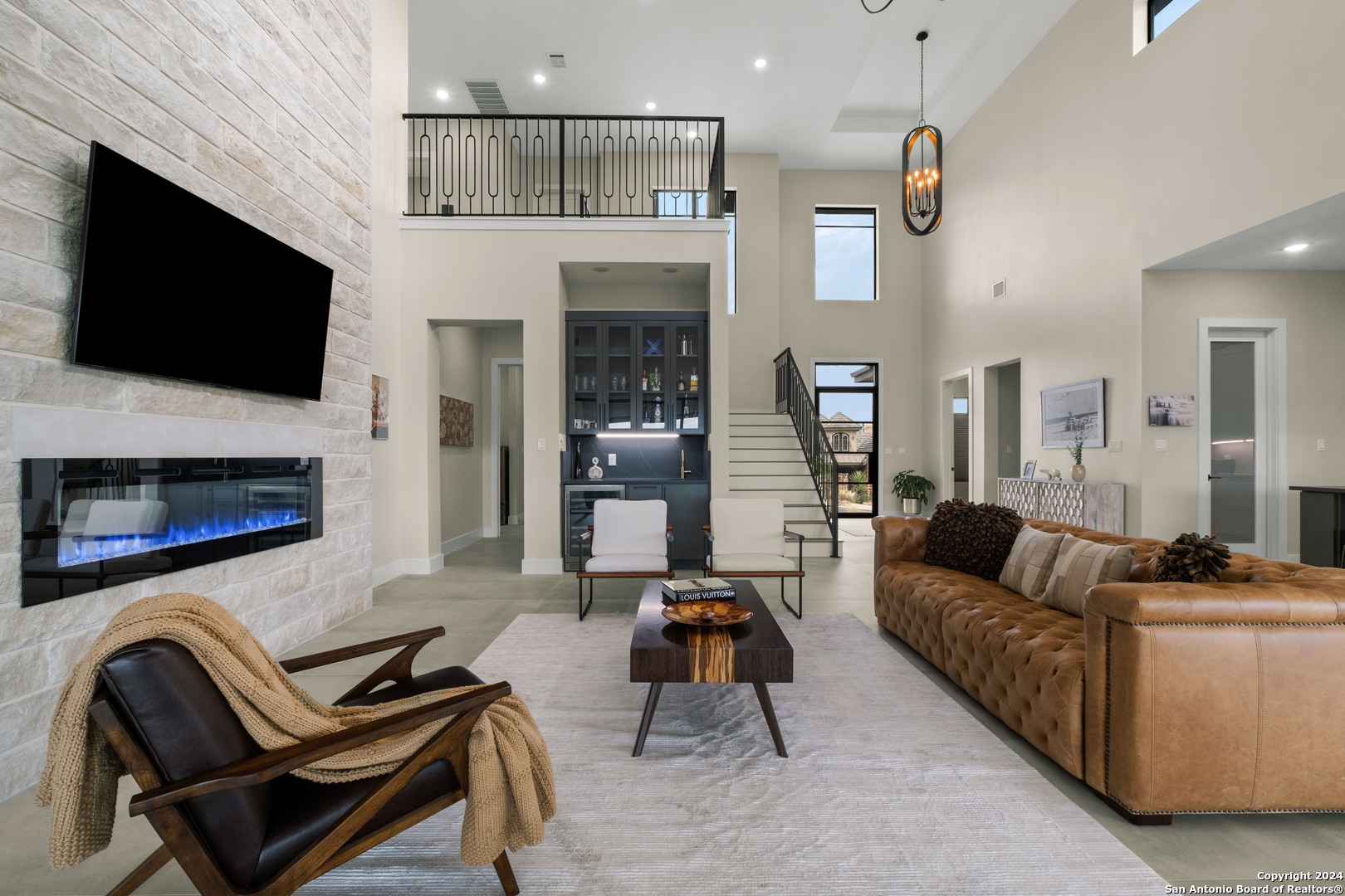 330 Preston Trail
