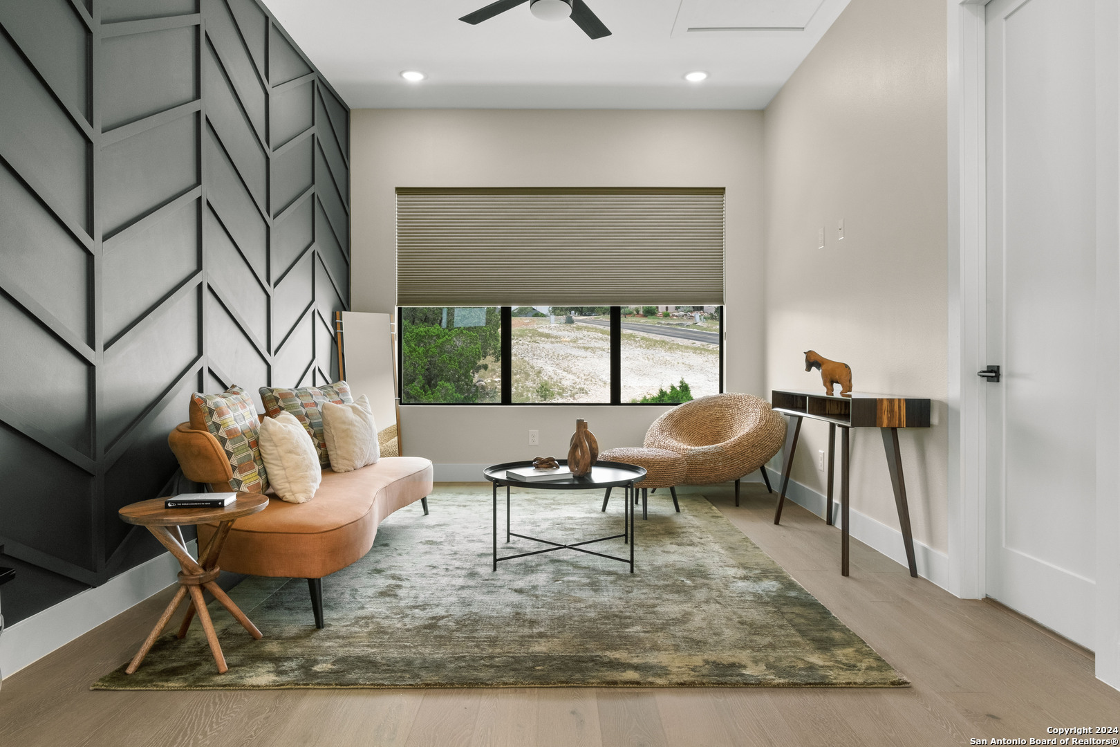 330 Preston Trail