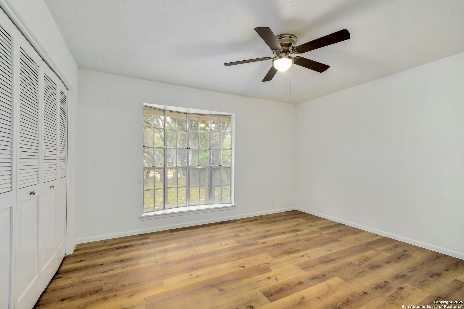 12611 chateau forest