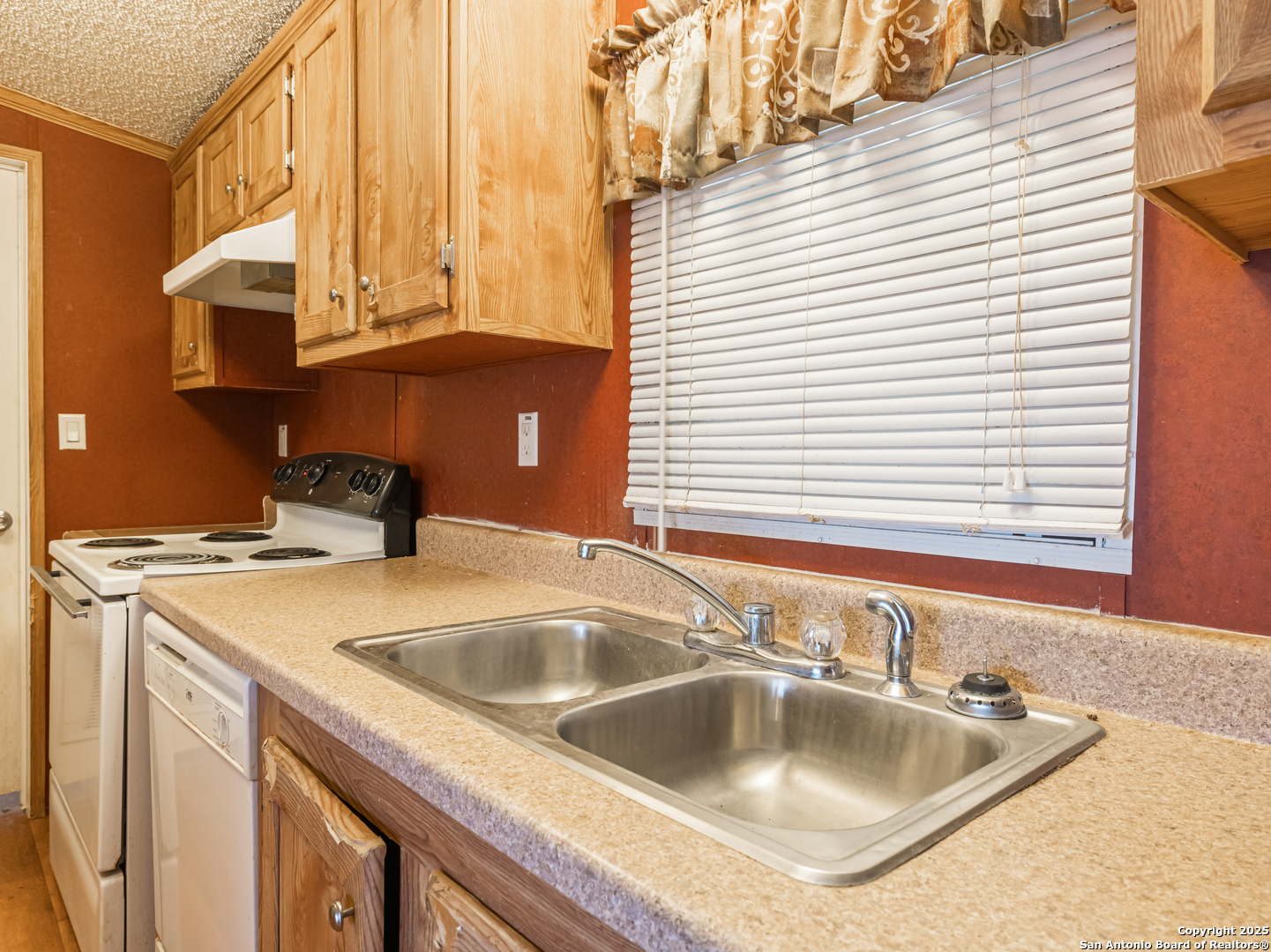 284 county road 4637