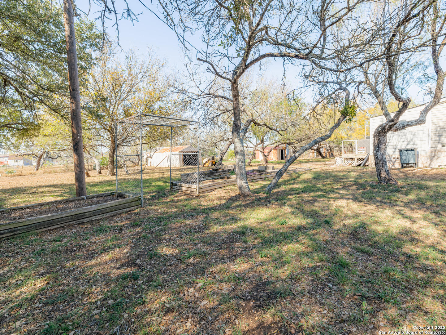 284 county road 4637