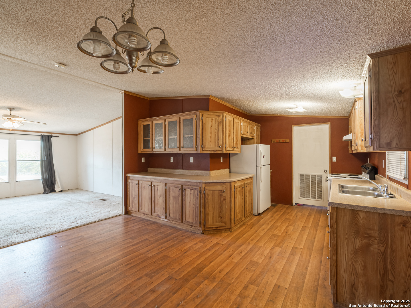 284 county road 4637