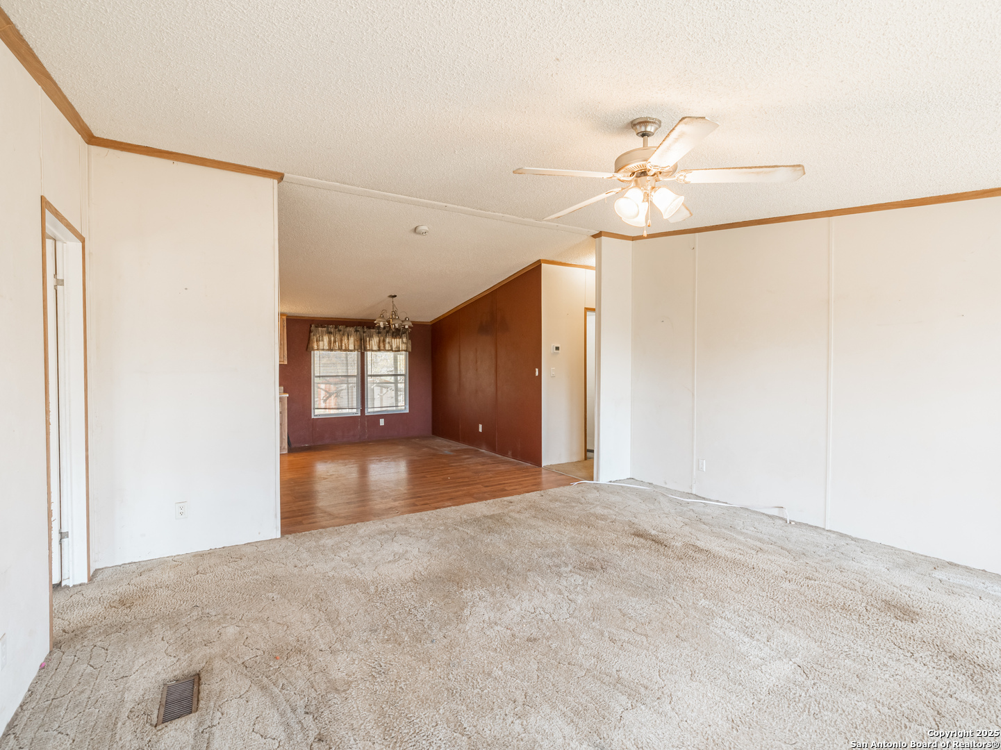 284 county road 4637