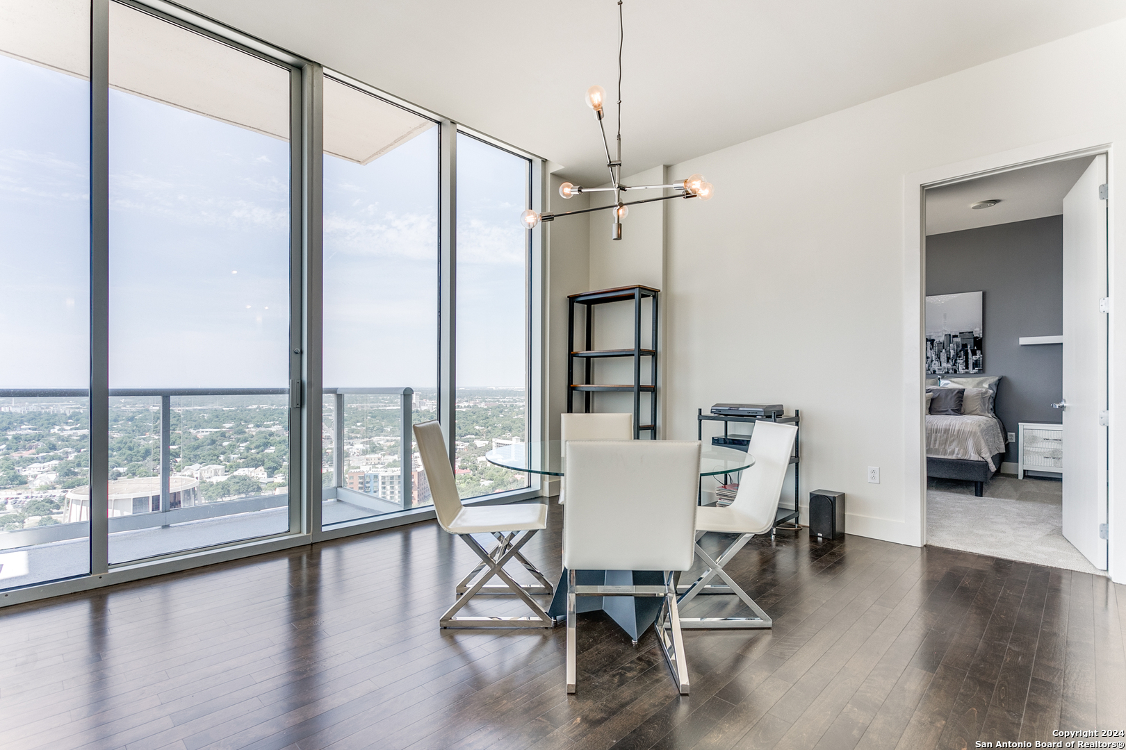 610 E MARKET ST 2507