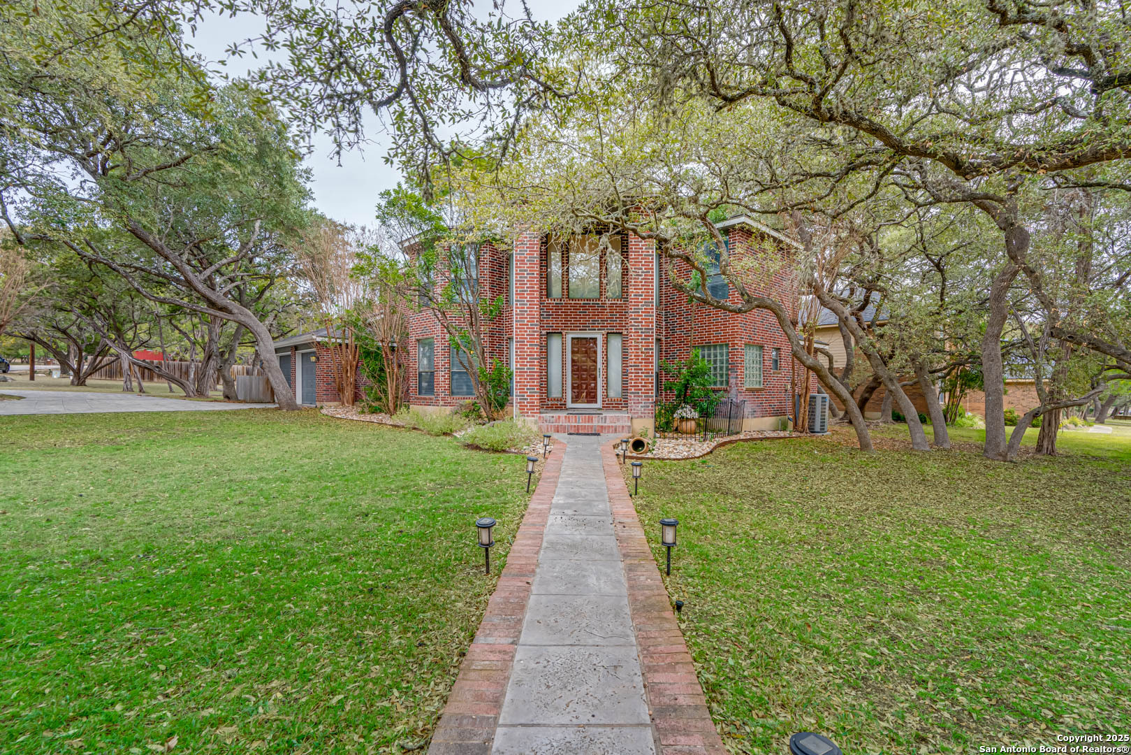 8743 PASEO OAKS