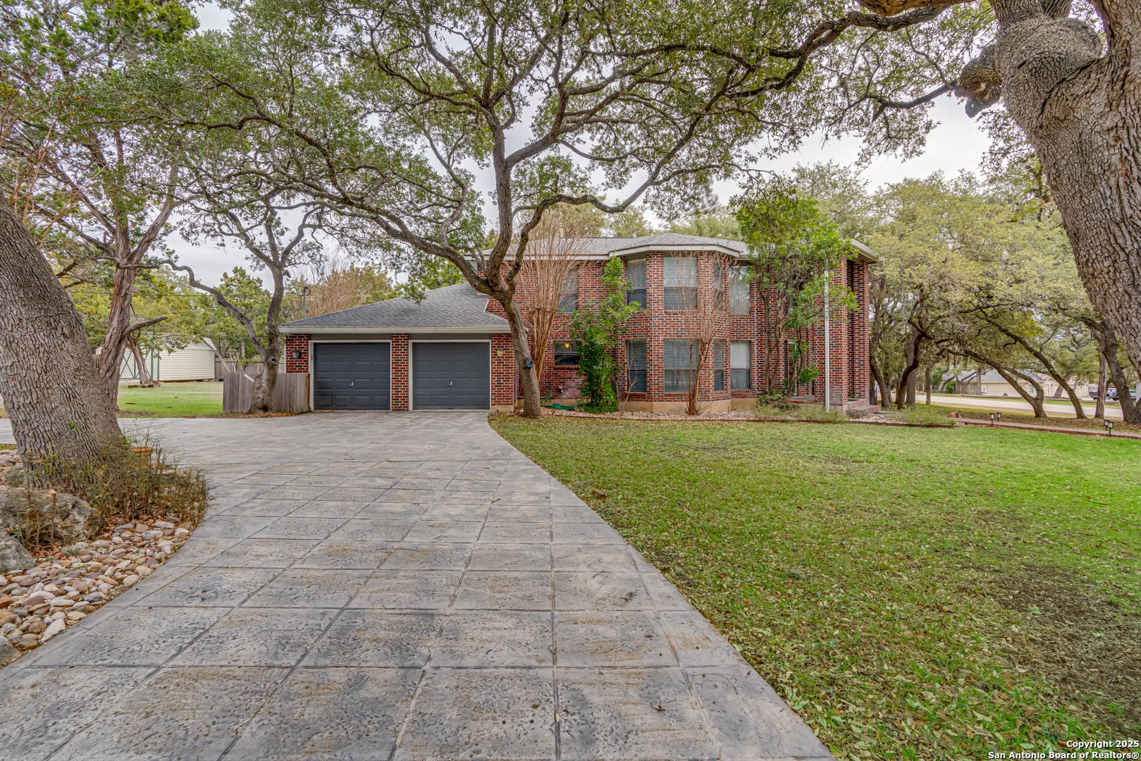 8743 PASEO OAKS