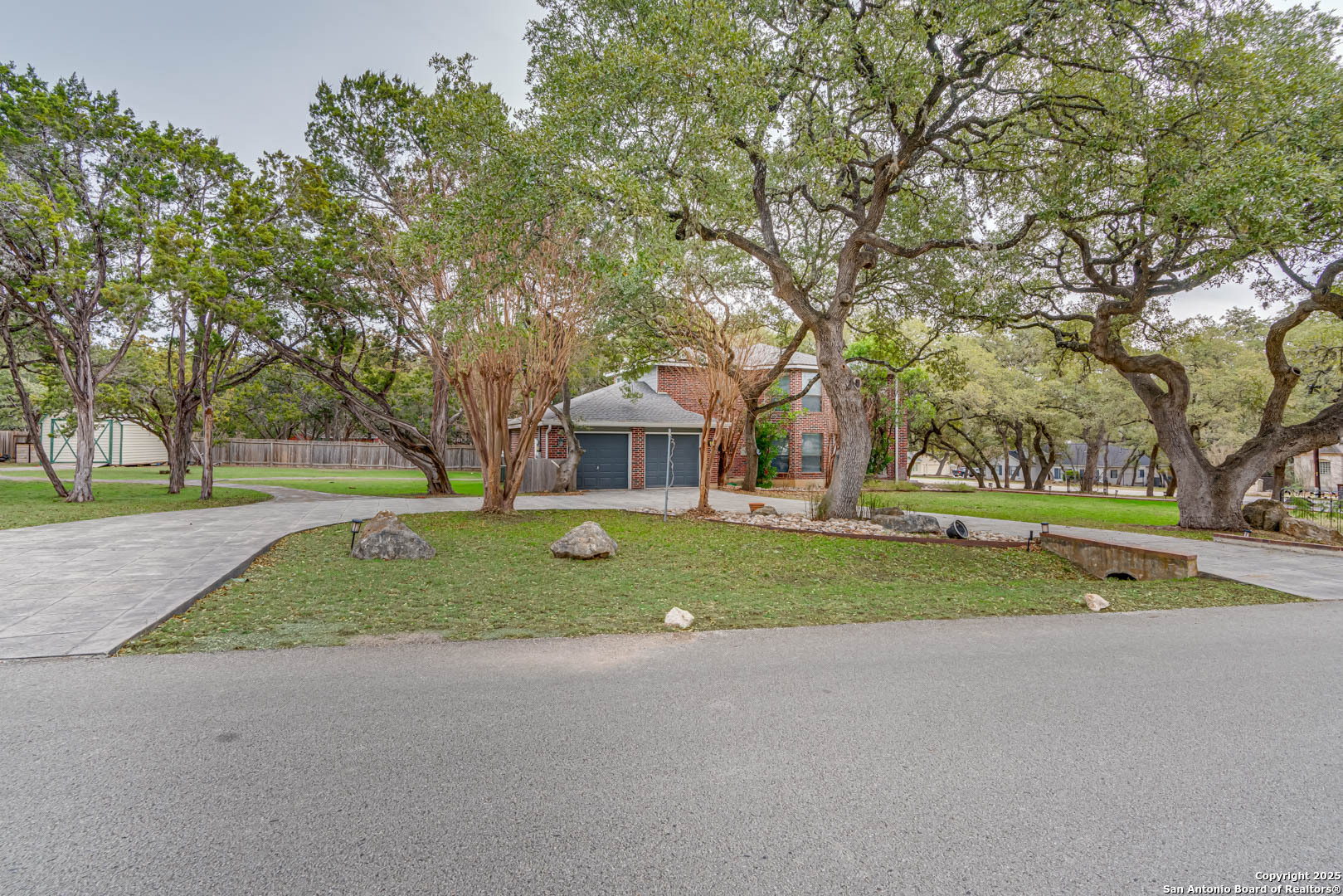 8743 PASEO OAKS