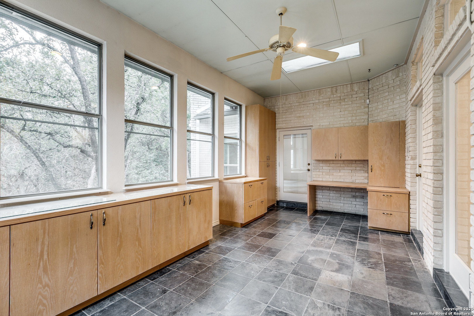 27 INWOOD MNR