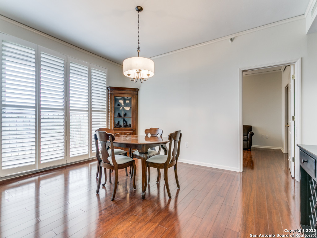 1 TOWERS PARK LN 416