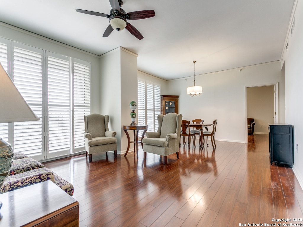 1 TOWERS PARK LN 416