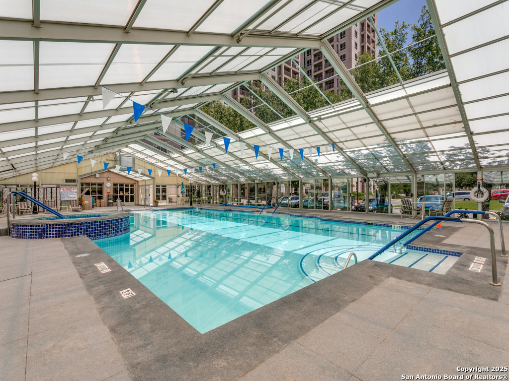 1 TOWERS PARK LN 416